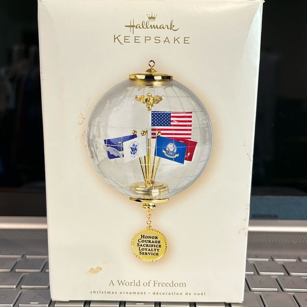 Hallmark Keepsake A World Of Freedom Flags America Honor Courage